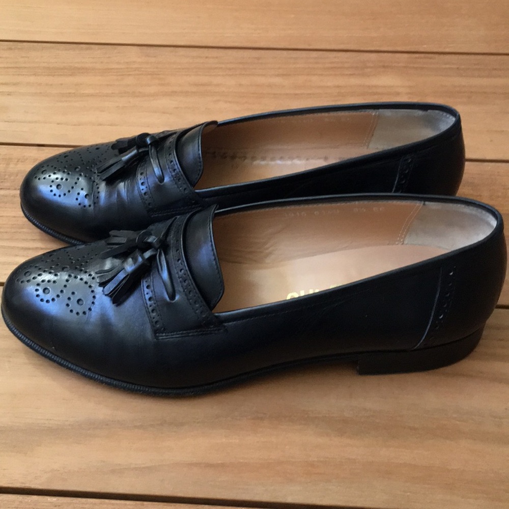 Salvatore Ferragamo Tassell Brogue Loafers 8.5